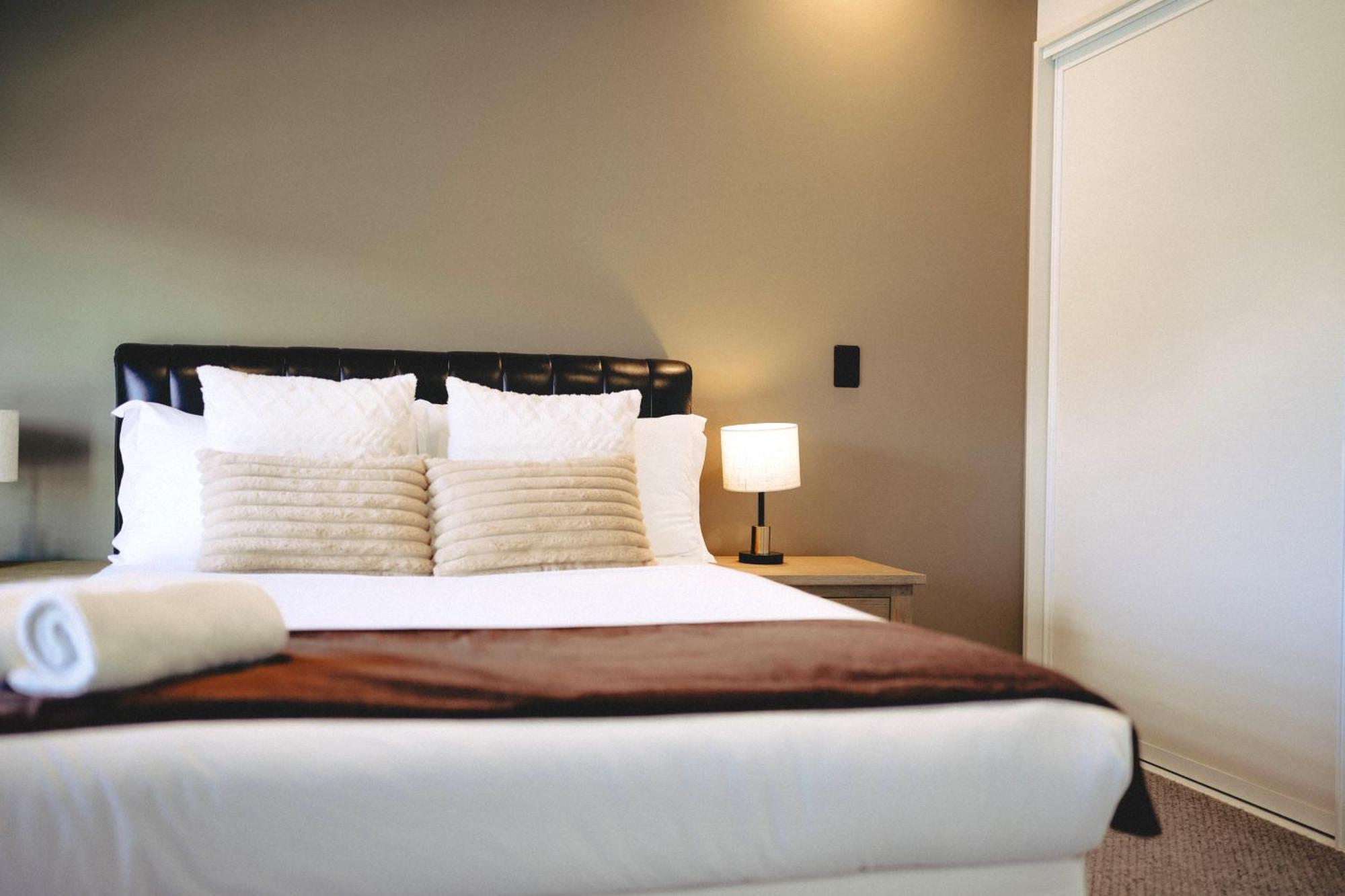 Cbd Contemporary Comfort Townhouse 2 Bed 2Bath Christchurch Dış mekan fotoğraf